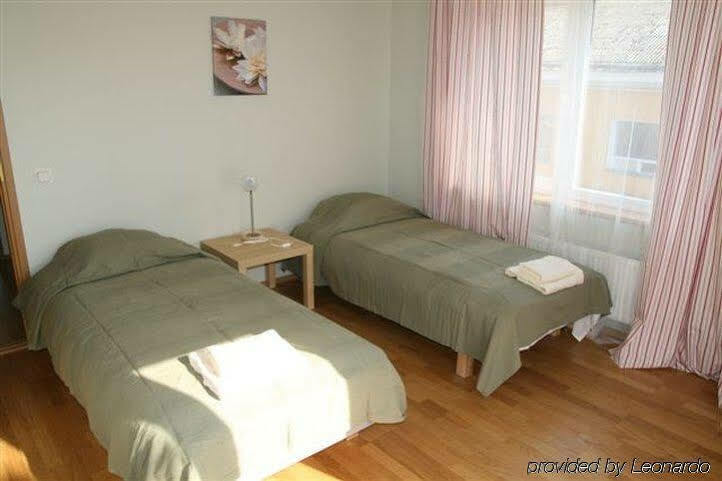 Pilve Aparthotel 2*